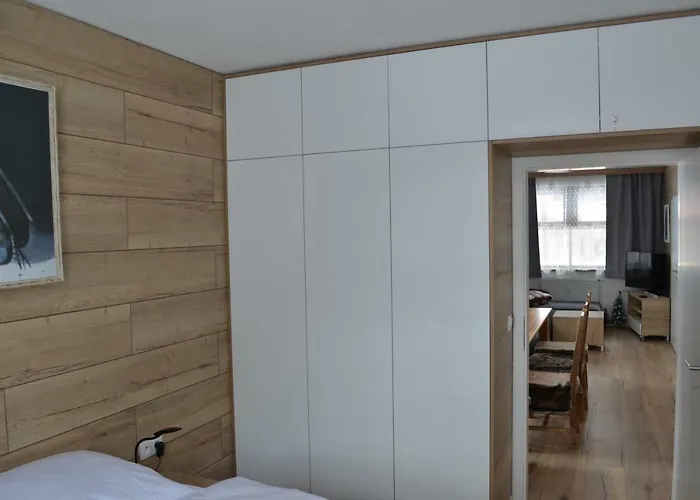 Mateo Jasna 데마노브스카돌리나